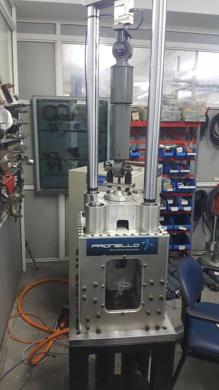 one post rig with vertical alstom shock test